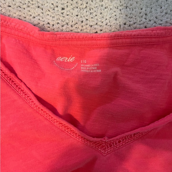 Aerie pink cropped tshirt - Picture 3 of 3